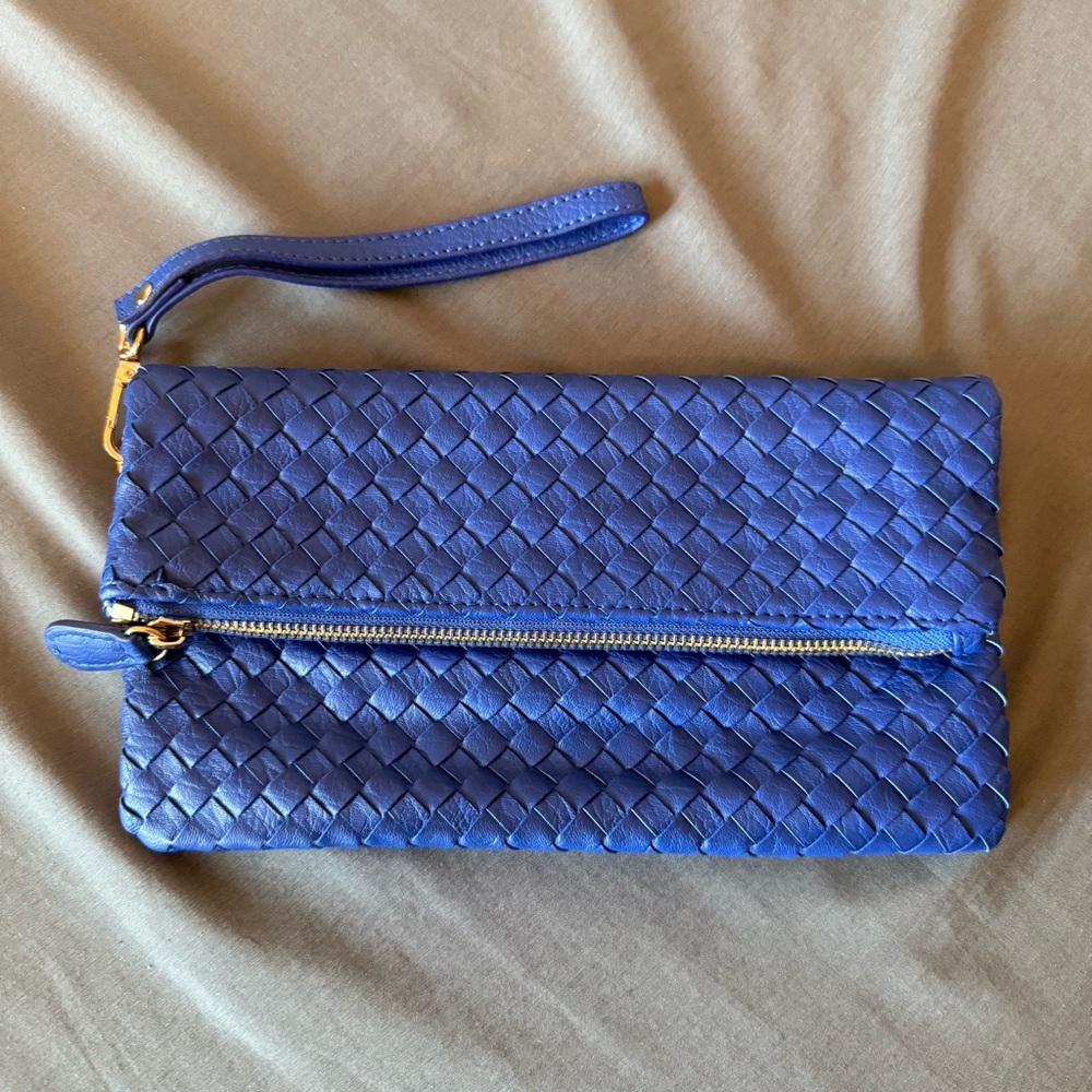 Urban Expressions Blue Woven Fold-Over Clutch – Vegan Leather, Zip Wristlet, NWT